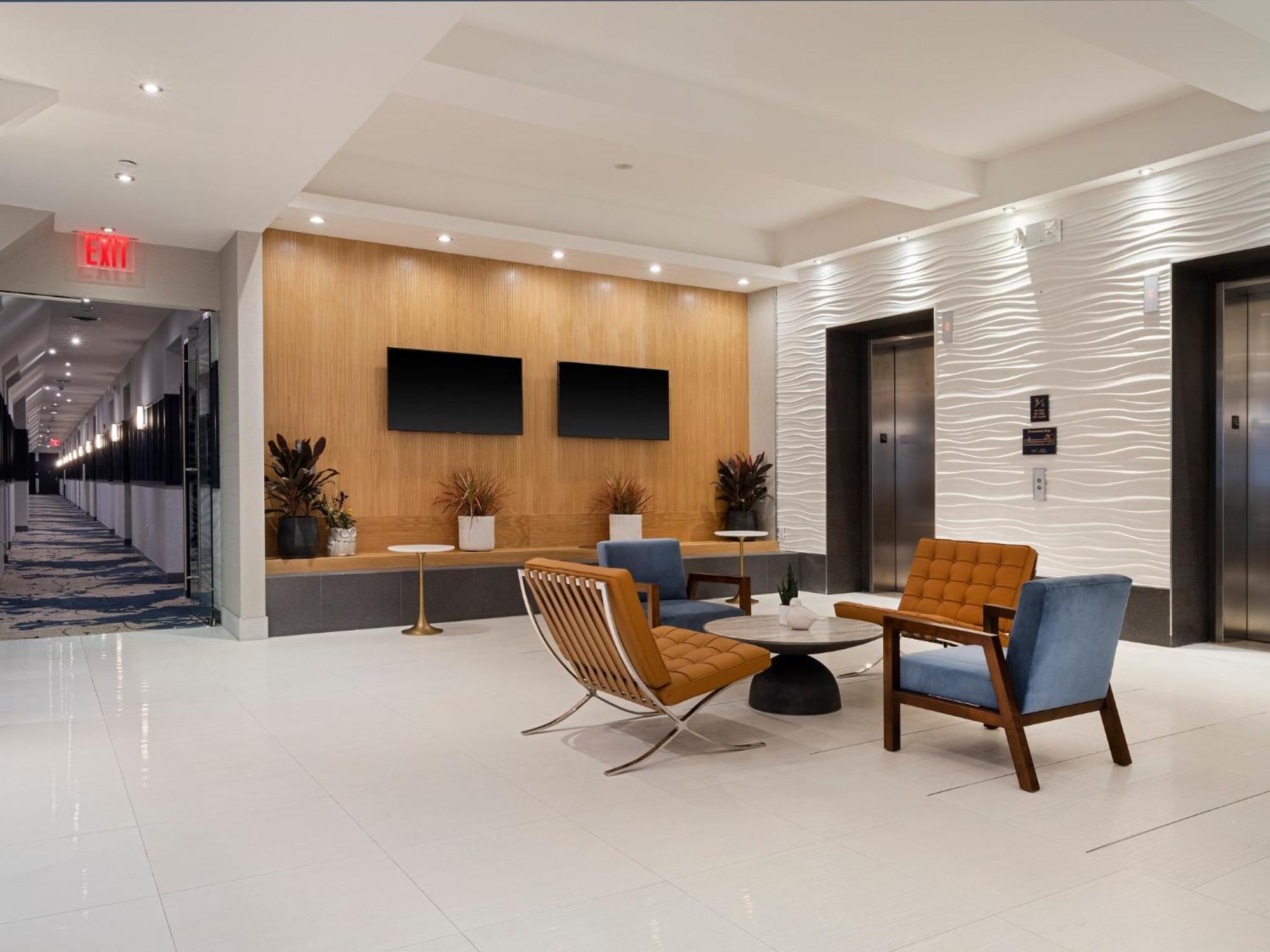 Voco Fiorello - Laguardia East By Ihg New York Exteriér fotografie